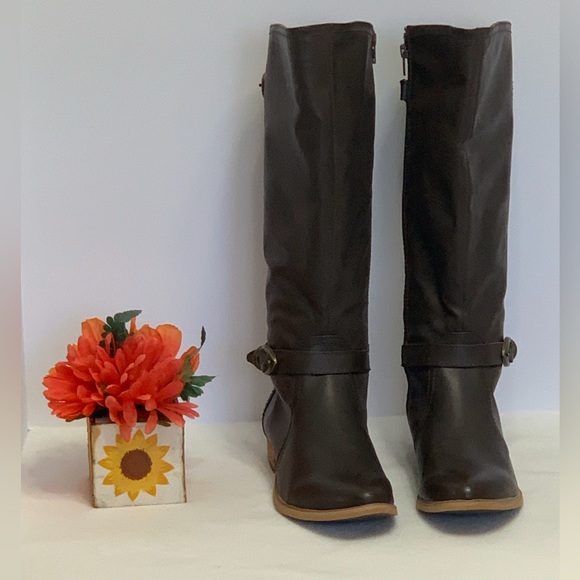 BareTraps Shoes - BARE TRAPS BROWN KNEE HIGH TOMMY BOOTS - SZ 8W
